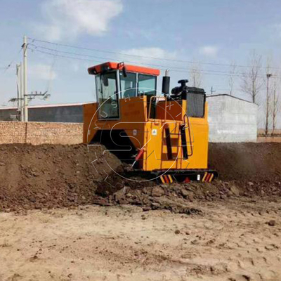 Verander dierlijke mest in biologische meststof met een compostverwerker met een werkbreedte van 2400 mm