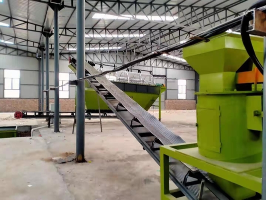1300X750X1900 YSX Compost Verticale Breukmachine 3-5t/h Capaciteit Type Breukmachine met 1-