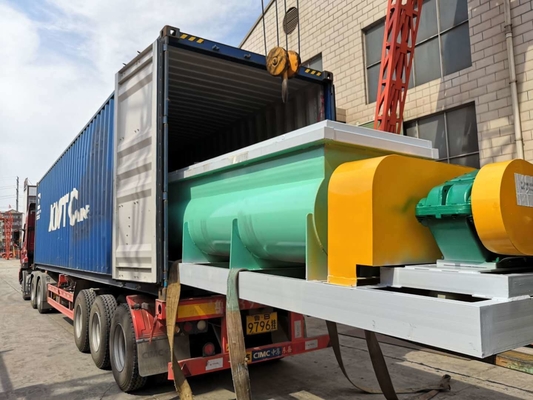 18000L High Speed Continuous Double Shaft Mixer Paddle Organische meststof Horizontale mixer