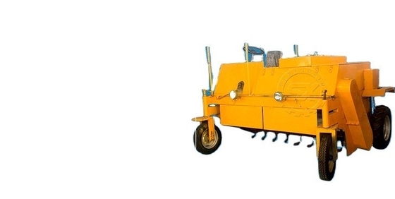 2024 Eenpersoonsrijden Verplaatsbaar type compost Turner Functie Compostmateriaal draaien